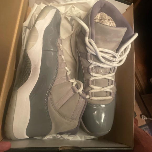 Jordan Athletic Shoes - Gray and White